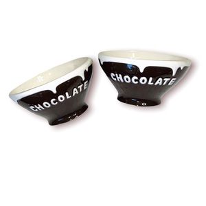 2 Lrg 3D Chocolate Vanilla Ice Cream Drip Pottery Barn Dessert BOWLS